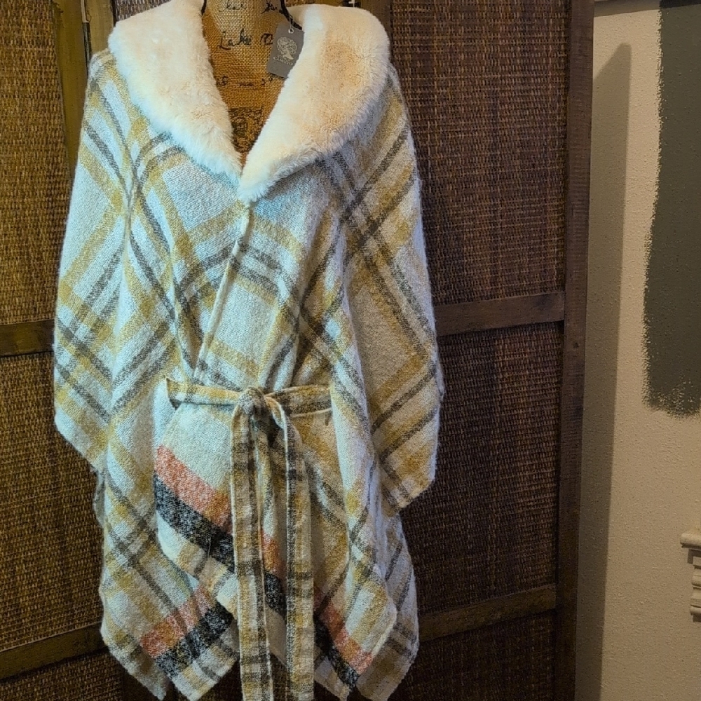 Vince Camuto Cozy Plaid Shawl with Faux Fur Collar